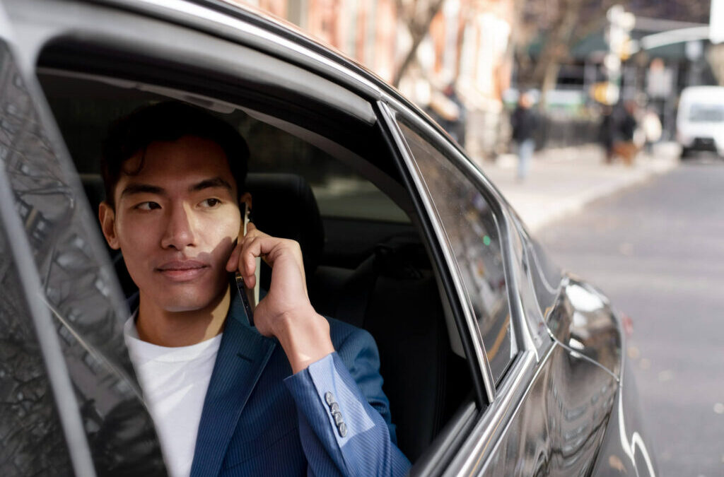 The Role of Limousine Services in Singapore Tourism